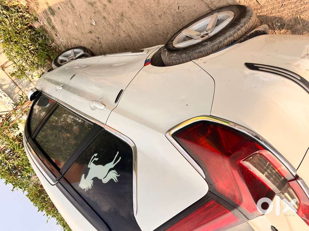 Maruti Suzuki Fronx 2022 Hybrid Delta