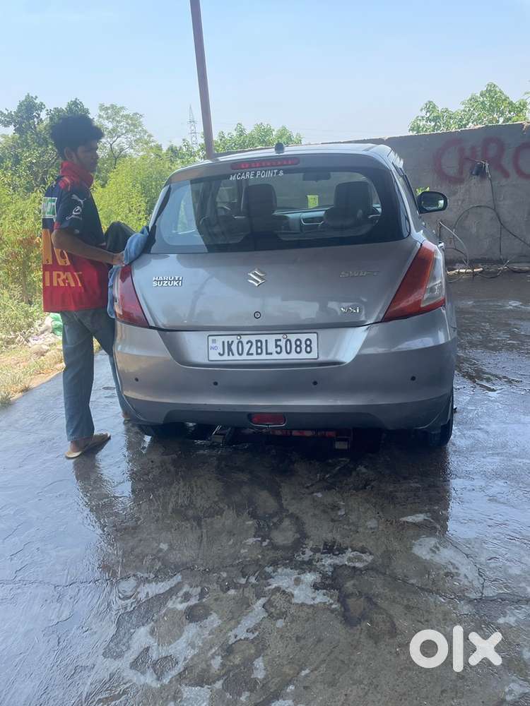 Maruti Swift Vxi 2015