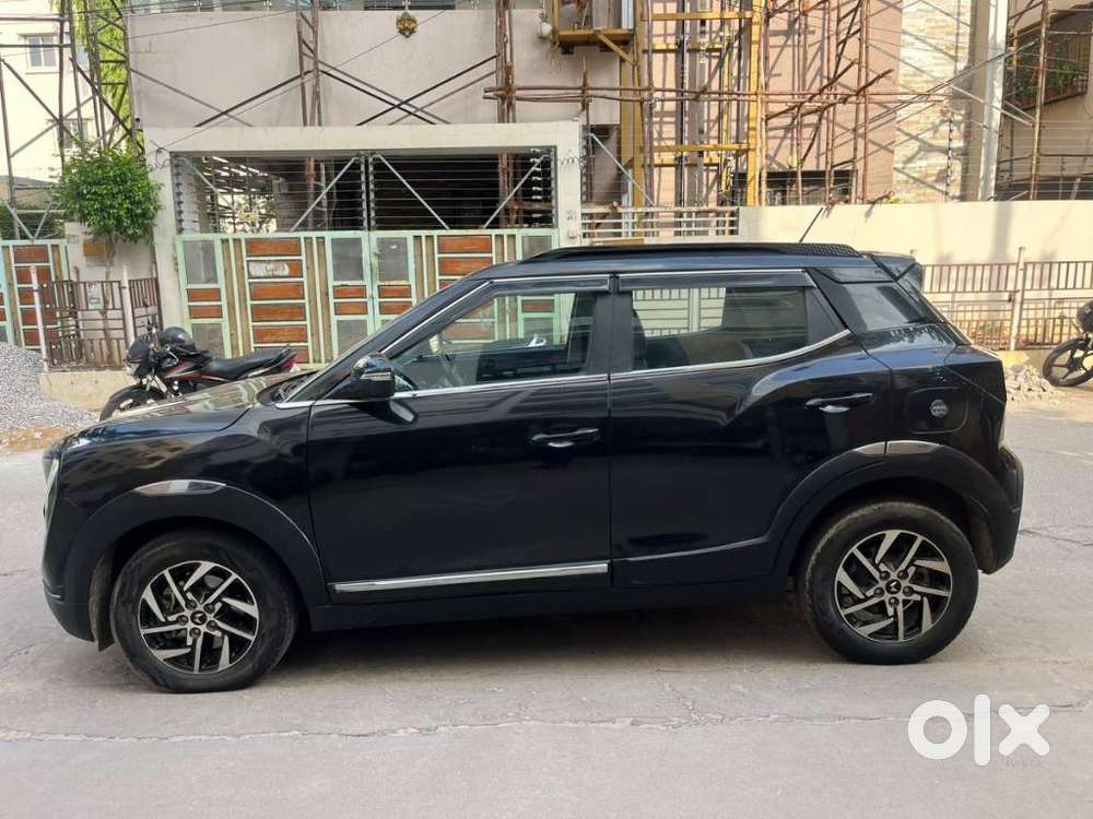 Mahindra Xuv 3xo Ax5 Ds Mt, 2024, Diesel