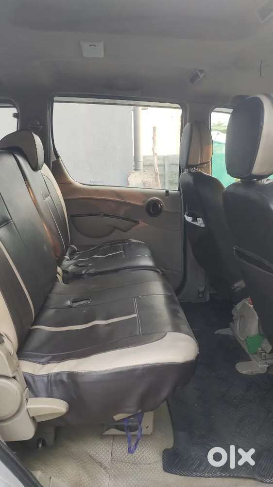 Mahindra Xylo 2018