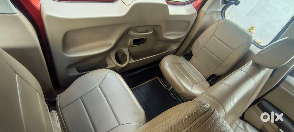 Mahindra Tuv 300 Mhawk100 T8, 2016, Diesel