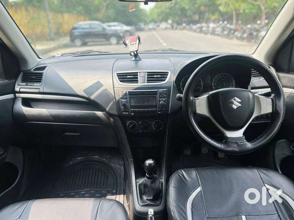 Maruti Suzuki Swift 1.2 Vxi (o), 2015, Petrol