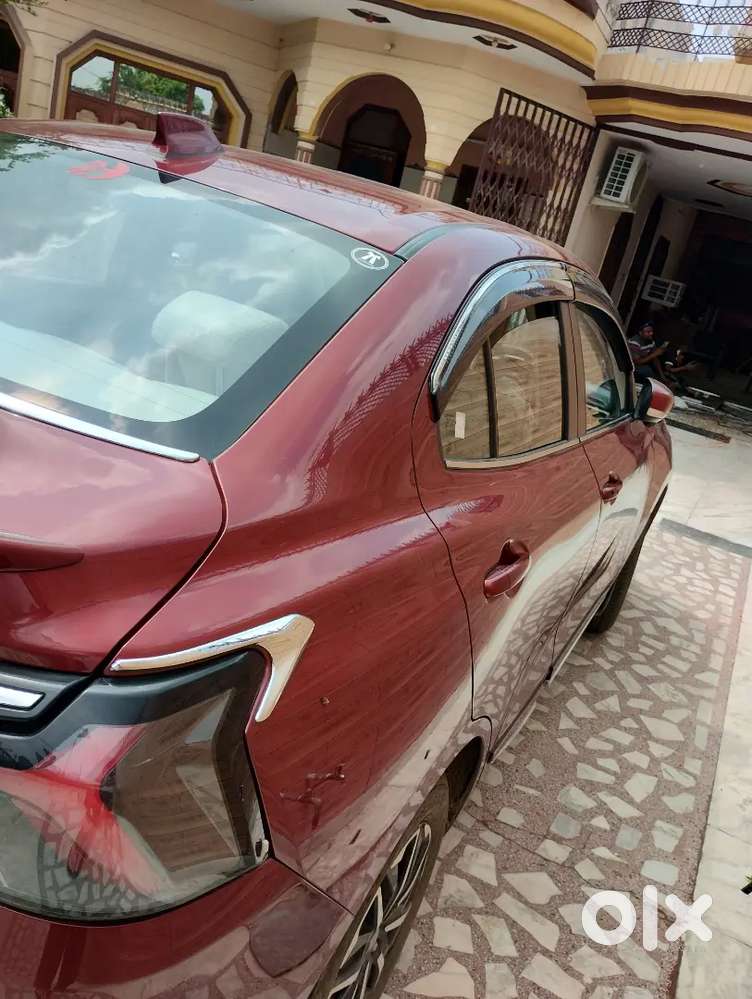 Maruti Suzuki Dzire Zxi Plus Ags 2025