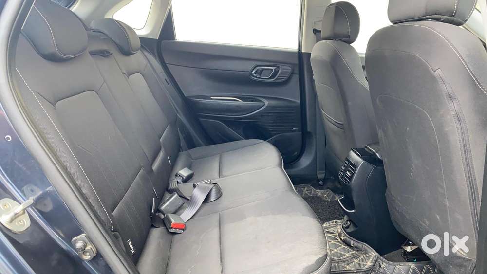 Hyundai New I20 1.2 Asta (o) Mt, 2022, Petrol