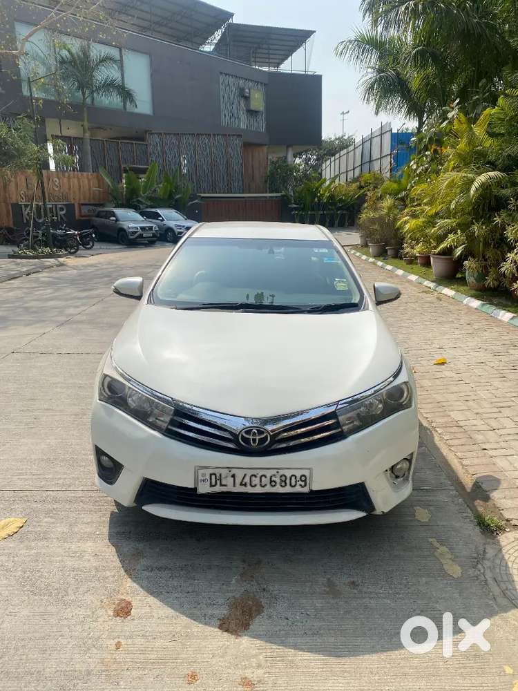 Toyota Corolla Altis 2016