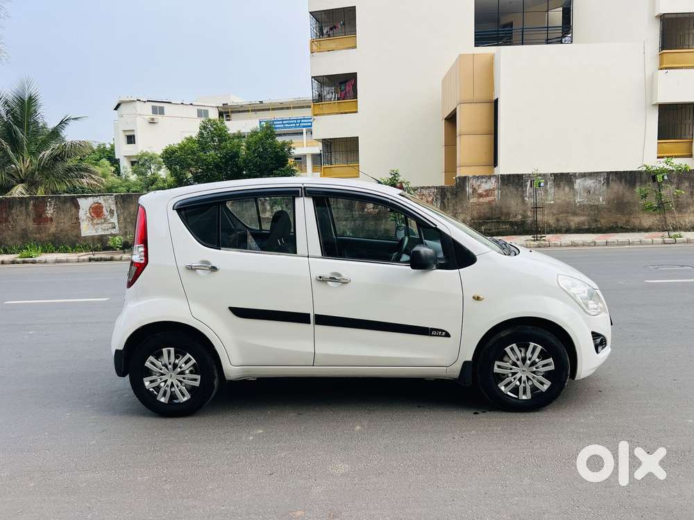 Maruti Suzuki Ritz Ldi, 2015, Diesel