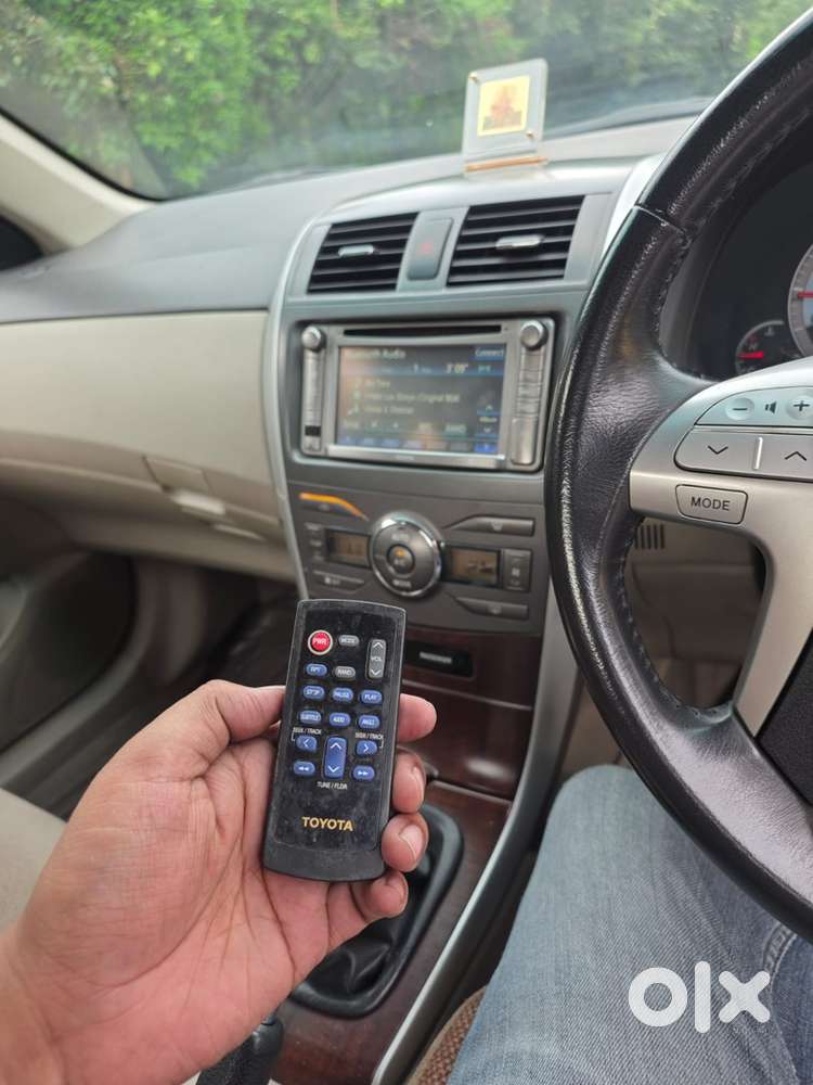 Toyota Corolla Altis 2012