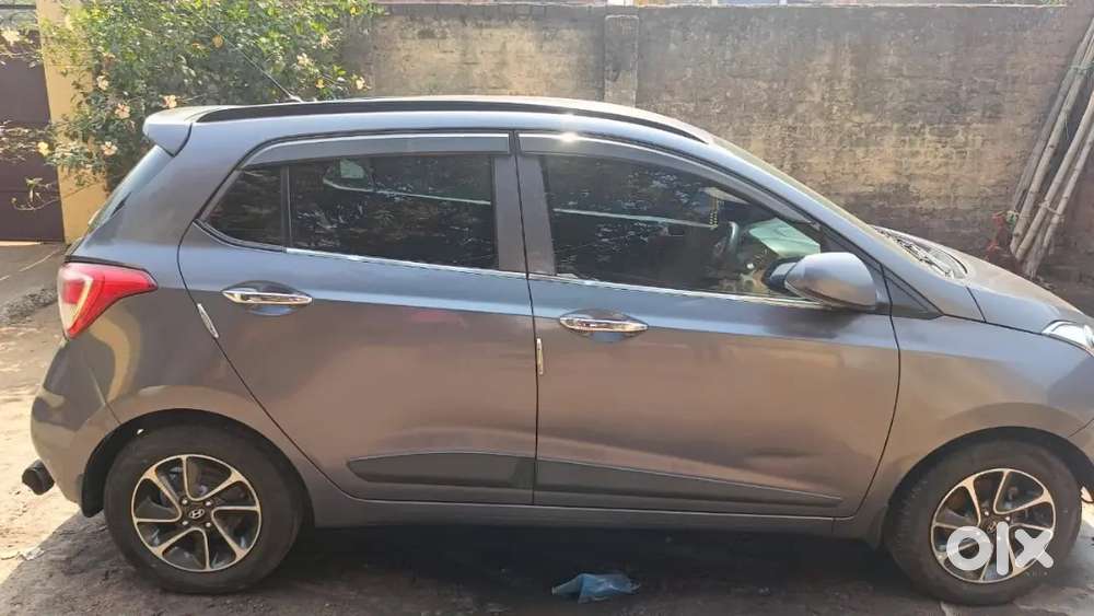 Singal Handed First Owner Car