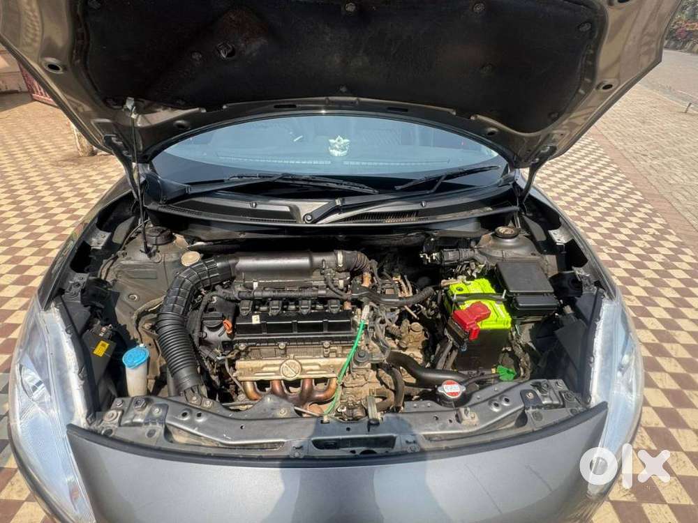 Maruti Suzuki Swift Vxi + Manual, 2023, Petrol