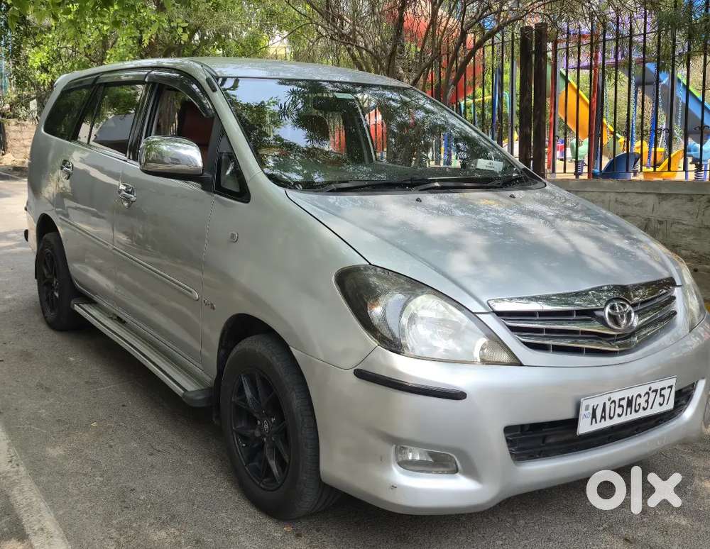 Toyota Innova 2009