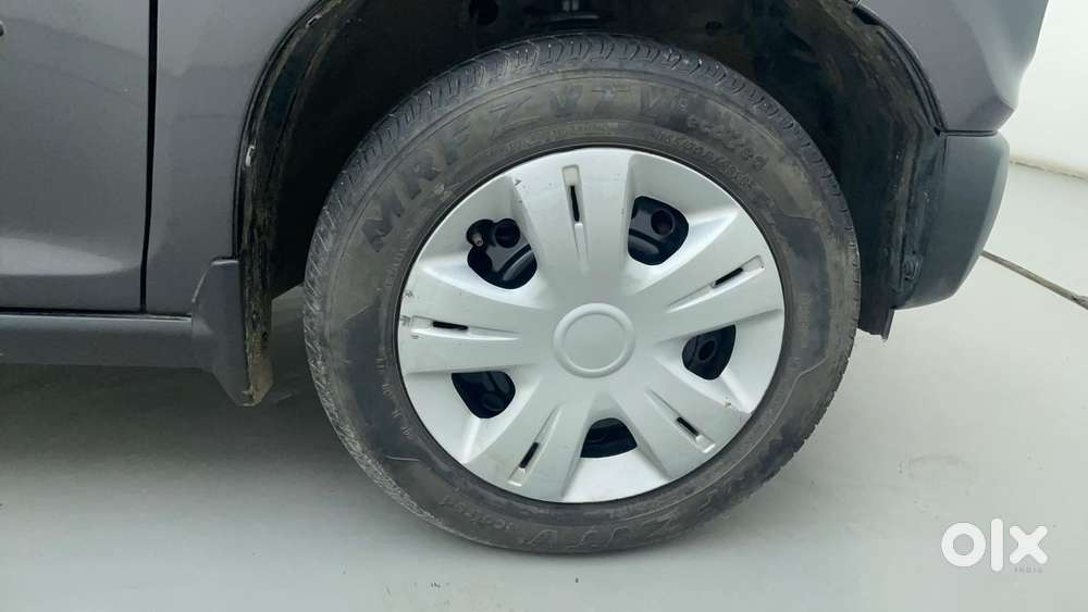 Maruti Suzuki S-presso Vxi At, 2021, Petrol