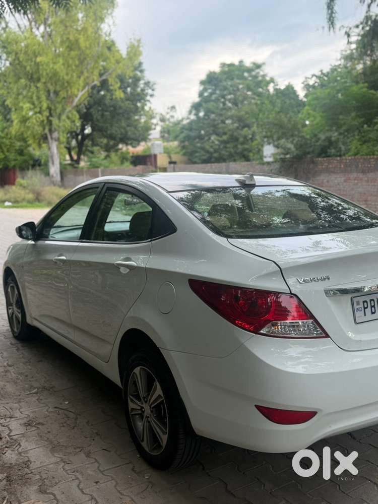 2012 Hyundai Verna Sx O