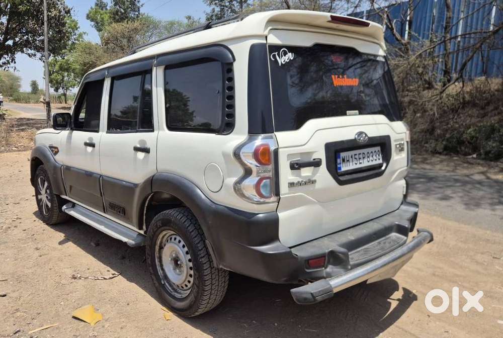 Mahindra Scorpio S4, 2015, Diesel