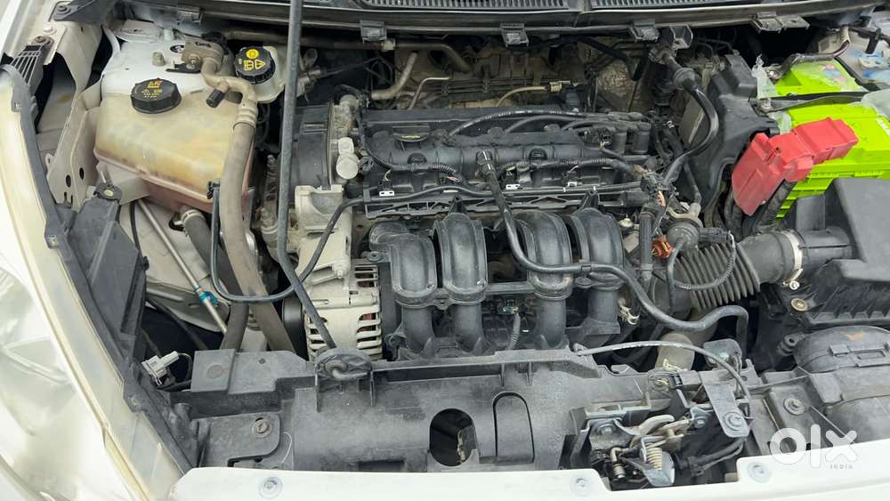 Ford Figo Petrol Titanium, 2016, Petrol
