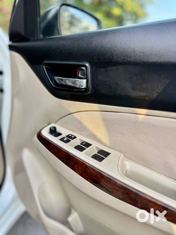 Maruti Suzuki Swift Dzire, 2017, Petrol