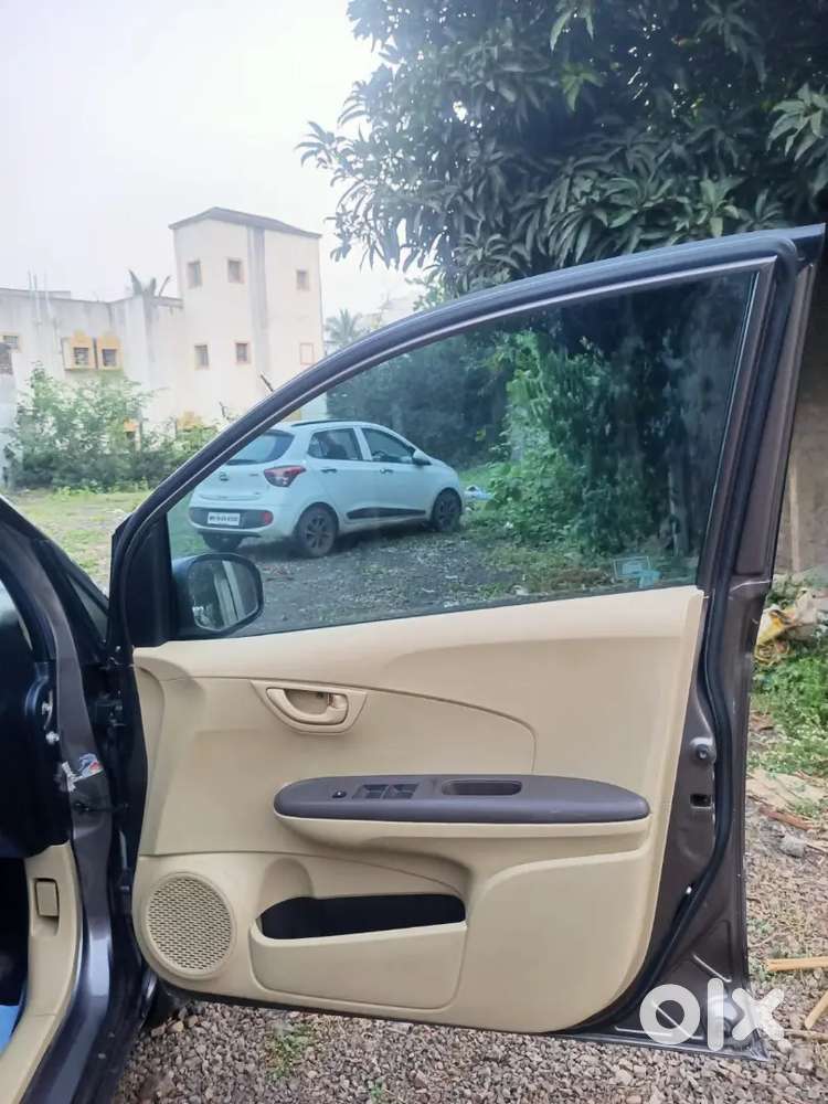 Honda Brio 2012 Petrol Well Maintained