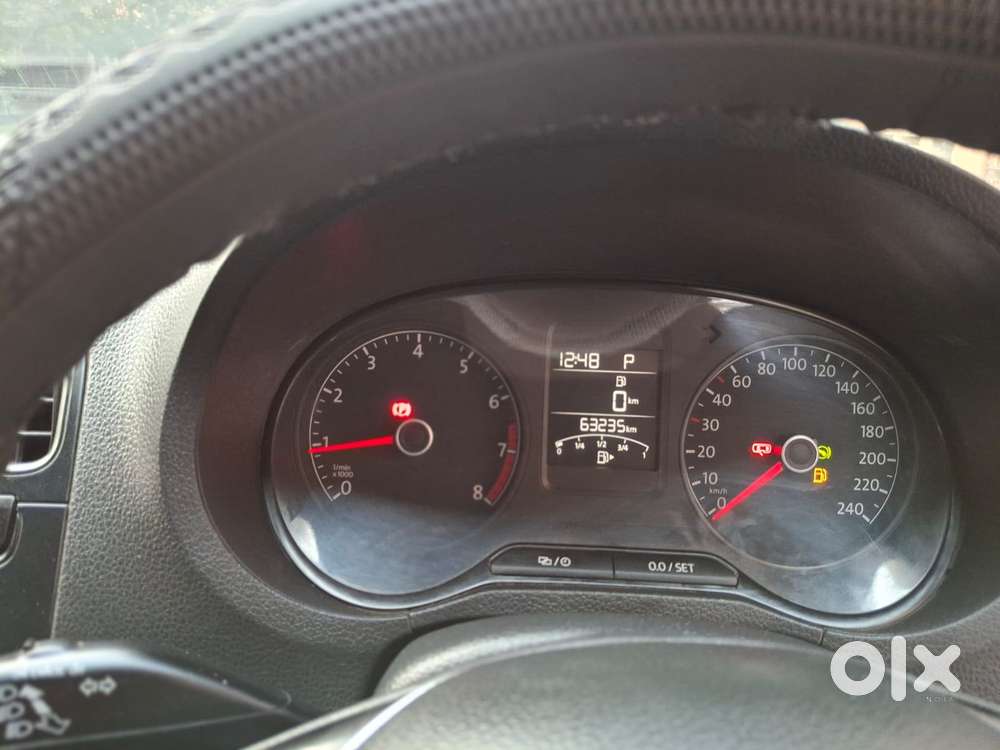 Volkswagen Vento 1.2 Tsi Highline At, 2016, Petrol