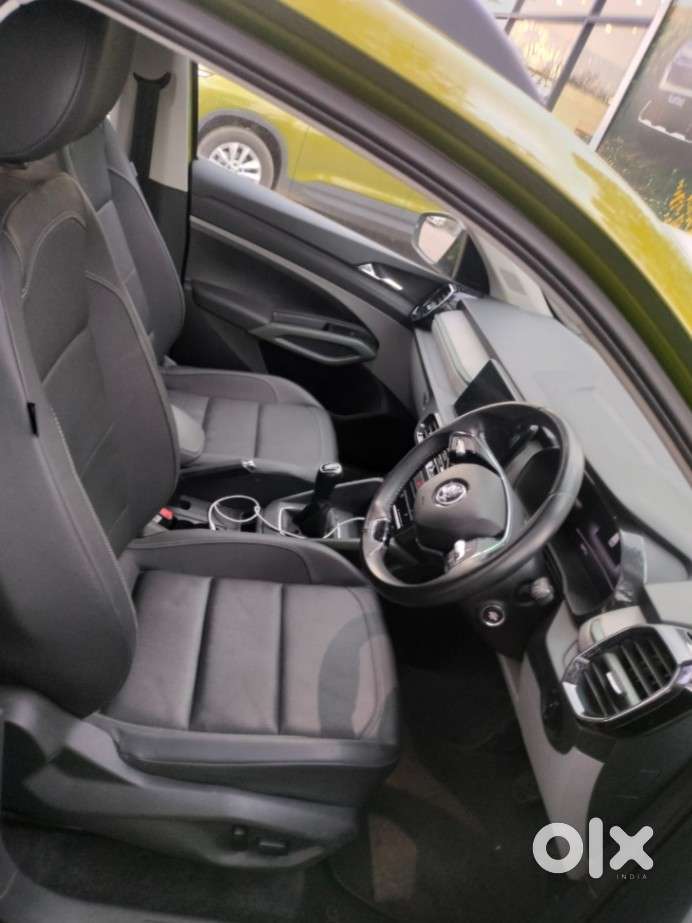Skoda Kylaq Prestige, 2025, Petrol