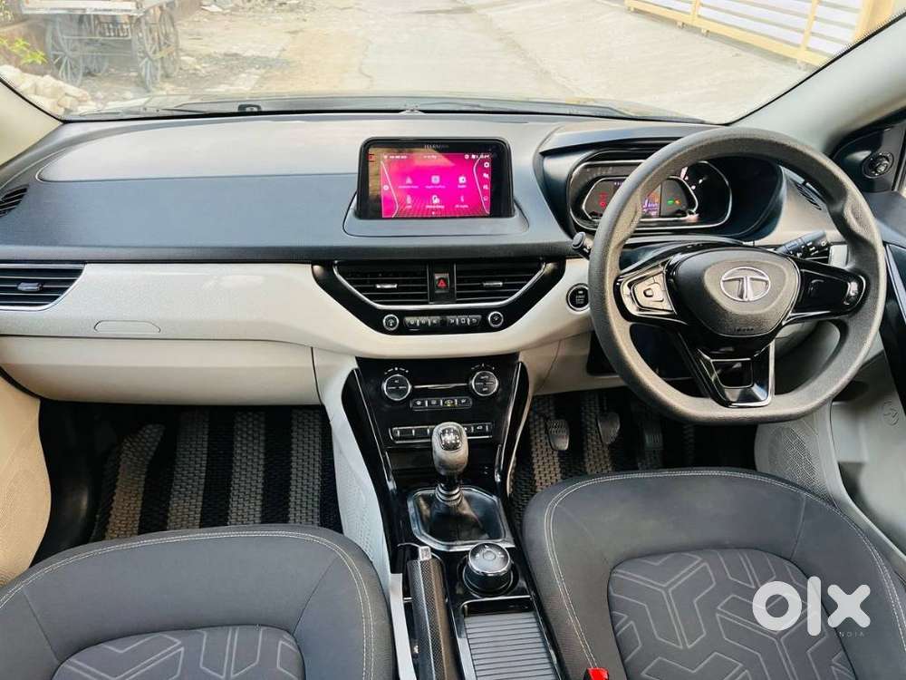 Tata Nexon 1.5 Revotorq Xz Plus Dual Tone, 2021, Petrol
