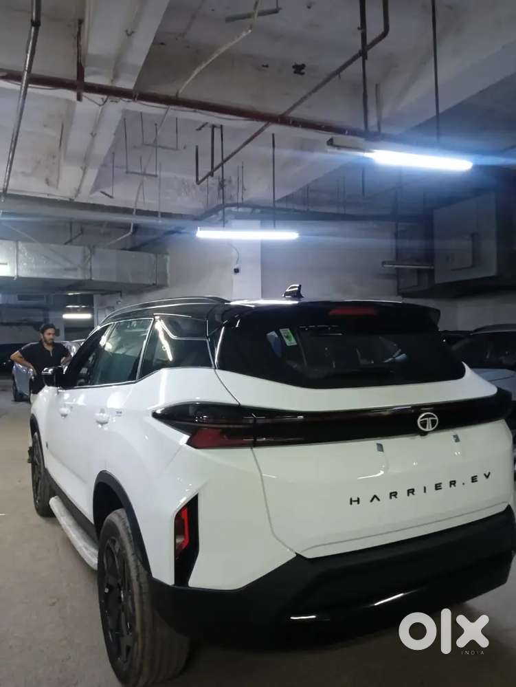 Tata Harrier Ev 2026 Fea+75 Acfc