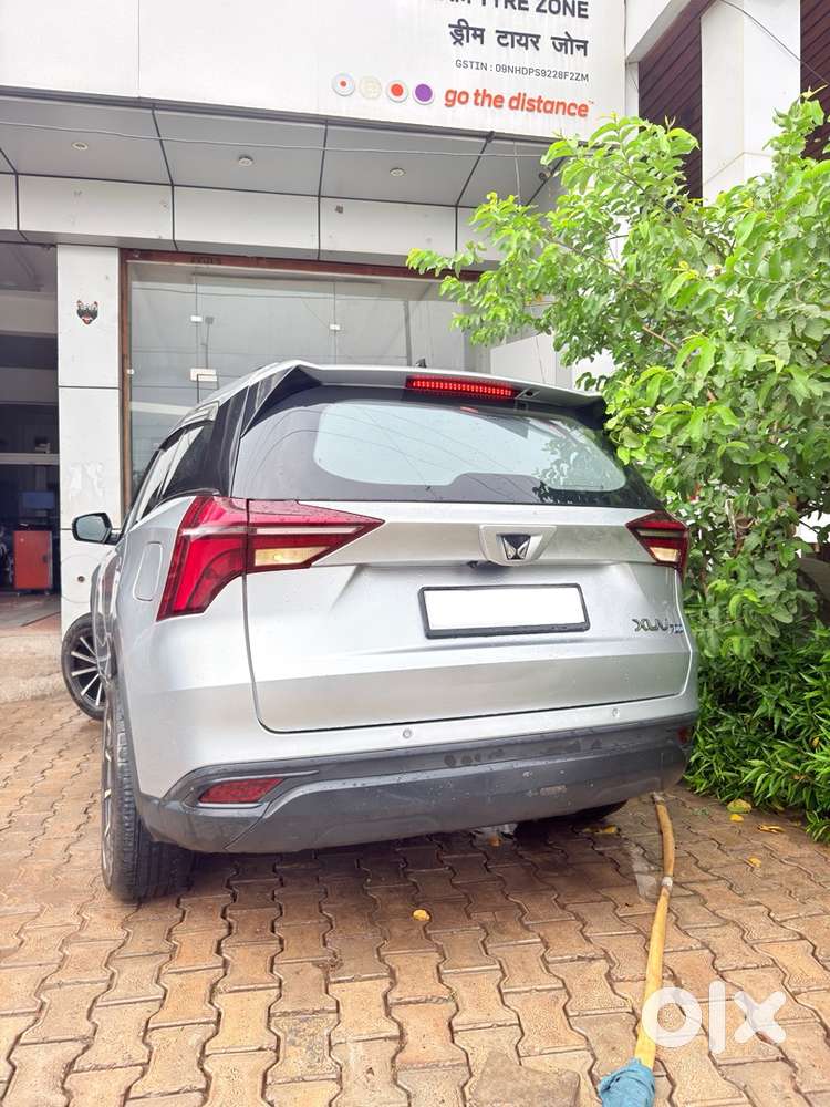 Mahindra Xuv700 Petrol 2023