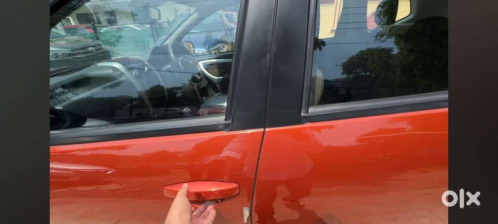 Renault Duster Diesel 2017 Rxz Topend With Automatic 1st Owner-lady Dr