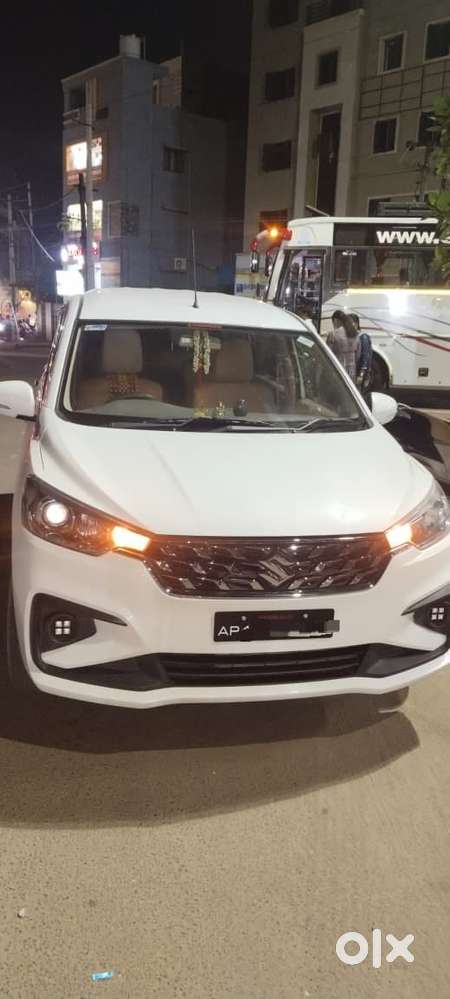 Maruti Suzuki Ertiga Vxi Cng, 2024, Cng & Hybrids