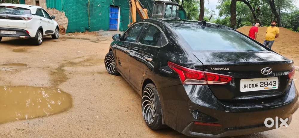 Hyundai Verna Sx(o) Crdi 2018