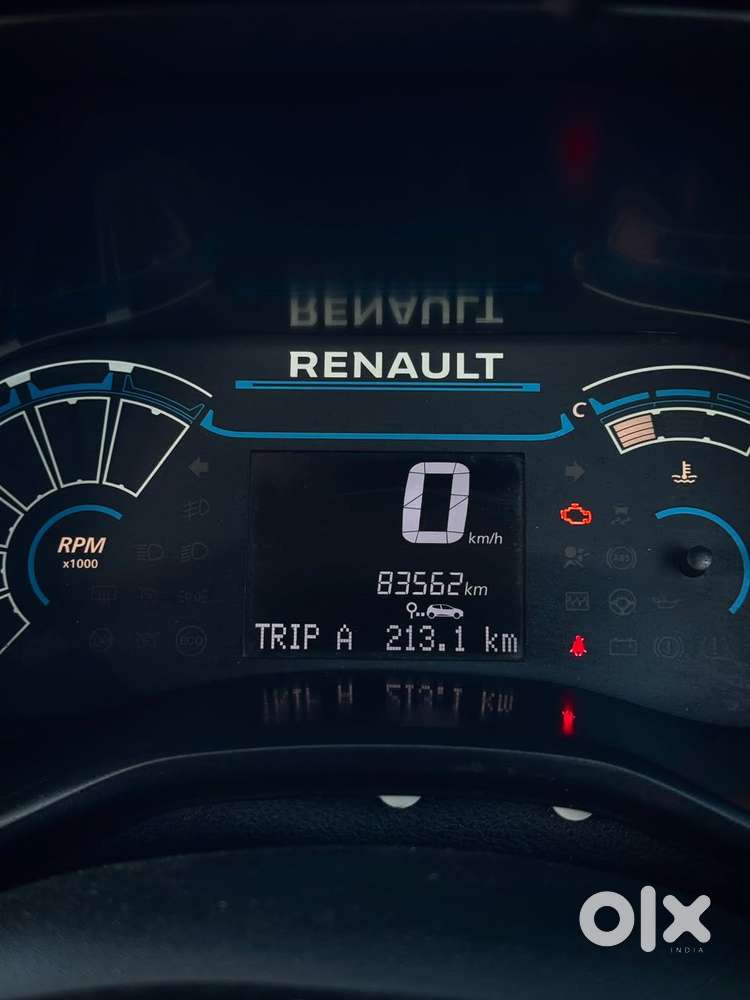 Renault Triber Rxz, 2021, Petrol