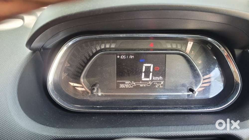Tata Tiago Xz+