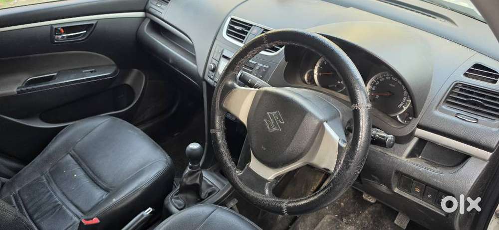 Maruti Suzuki Swift 1.2 Vxi (o), 2014, Petrol
