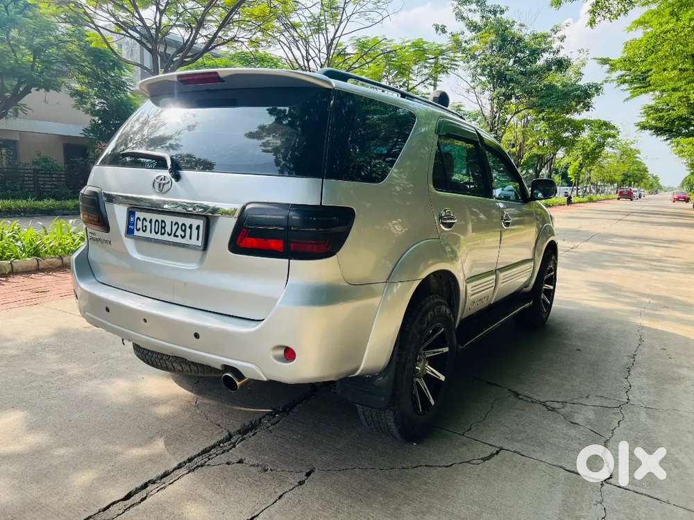 Rto 2030 Valid Fortuner 4×4 Insurance Valid Well Maintain