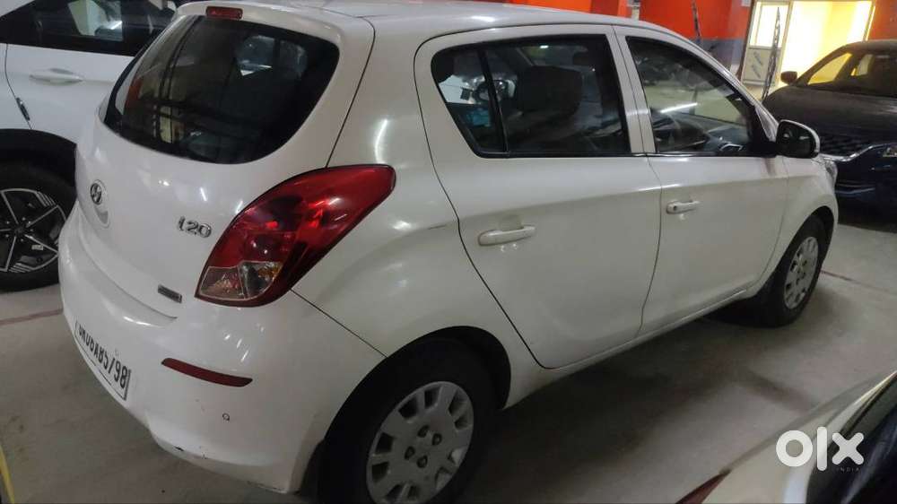 Hyundai I20 Magna 2013