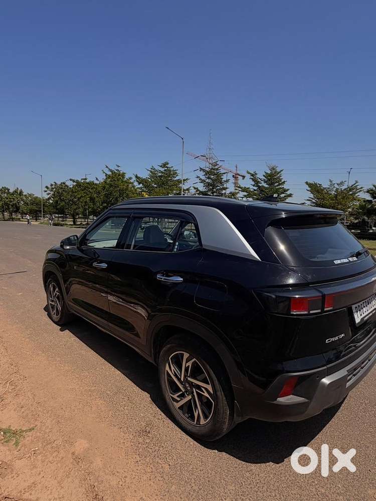 Hyundai Creta 2025 Sx Tech Automatic  Almost New, December 2025