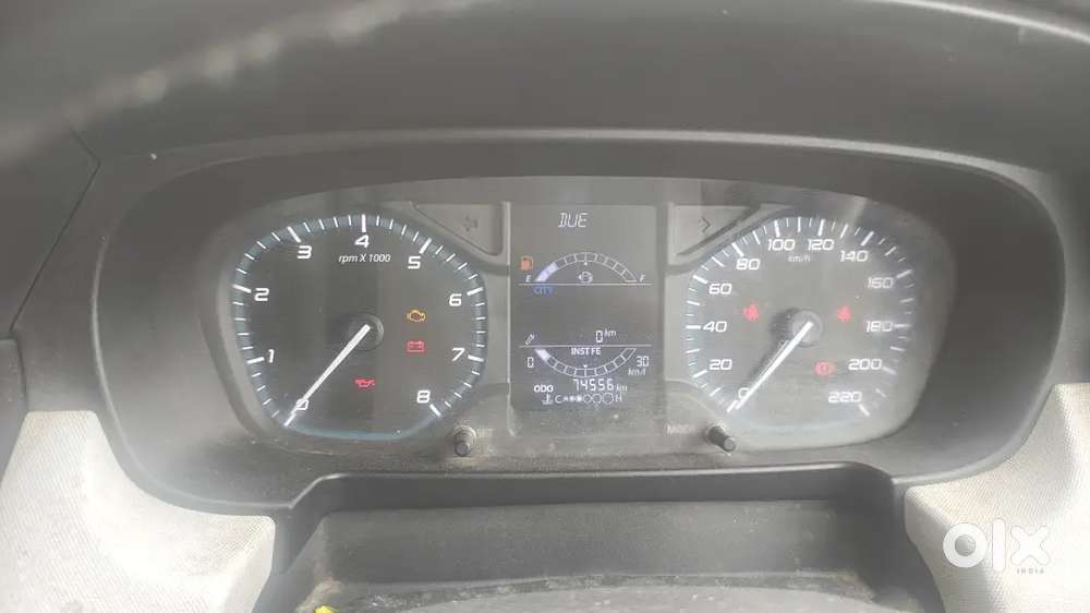 Tata Punch 2022 Petrol 74000 Km Driven