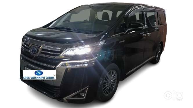 Toyota Vellfire 2.5 Executive Lounge, 2022, Petrol