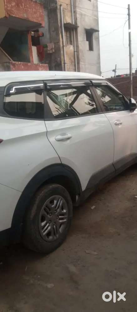 Kia Carens Luxury 7 Str 2023 Manual