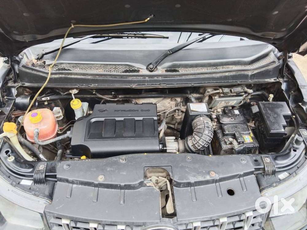 Mahindra Kuv 100 Mahindra-kuv-100-g80-k6-plus, 2016, Petrol