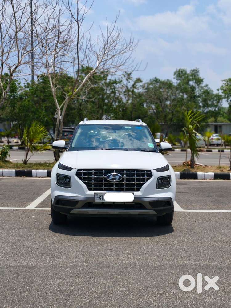Hyundai Venue 1.2 S Plus, 2021, Petrol