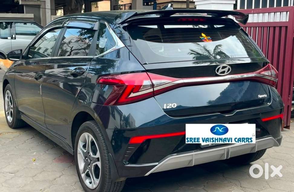 Hyundai I20 Sportz 1.2 Ivt, 2024, Petrol