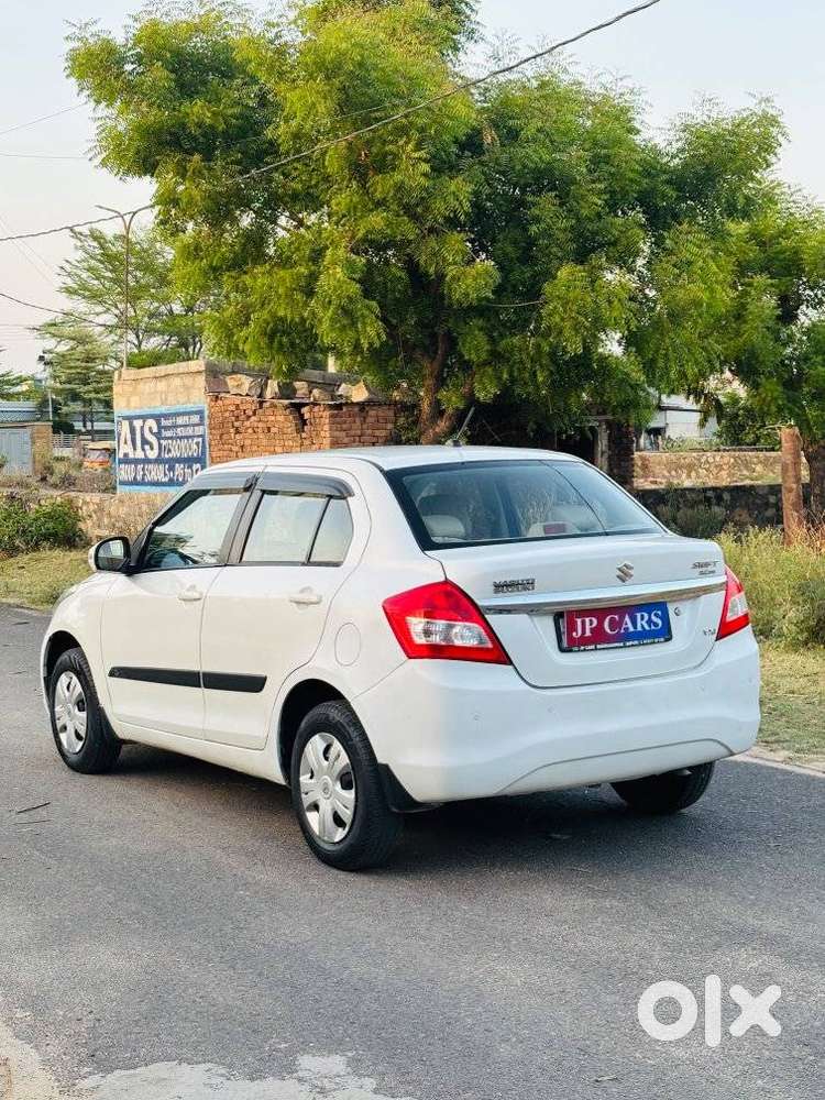 Maruti Suzuki Swift Dzire Vxi Optional, 2016, Petrol