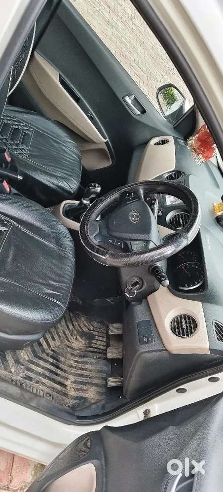 Hyundai Grand I10 2017 Diesel 95000 Km Driven
