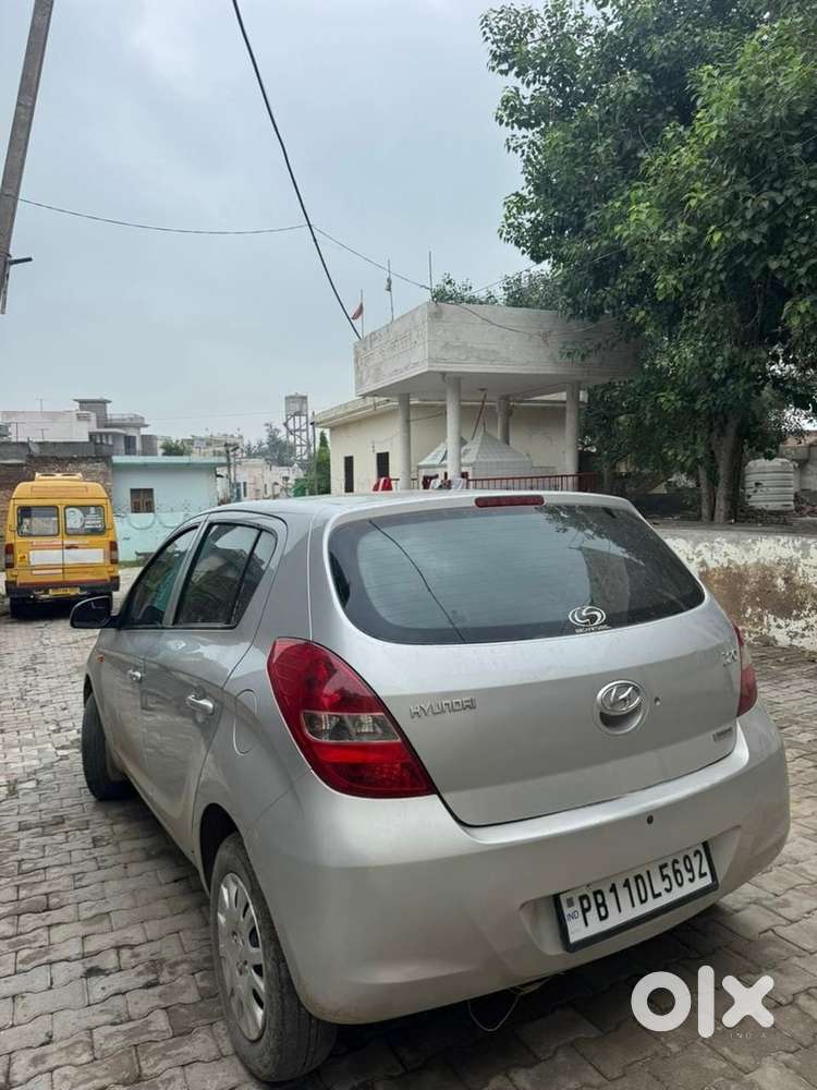 Hyundai I20 Petrol 2010 Manual