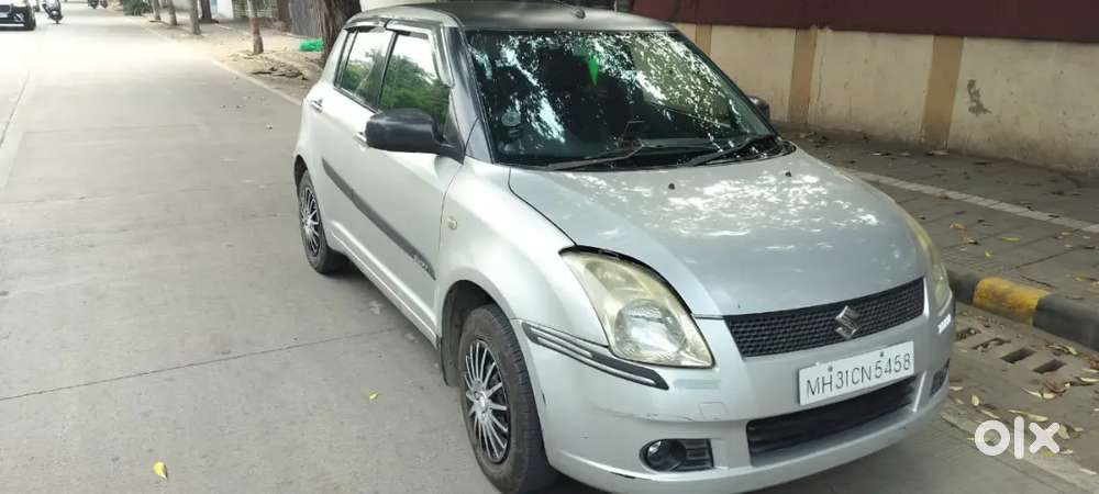 Maruti Suzuki Swift 2006 Petrol 108000 Km Driven