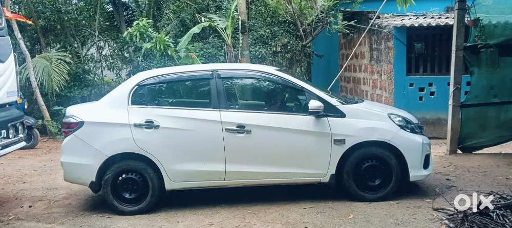 Honda Amaze 2016 Diesel Good Condition