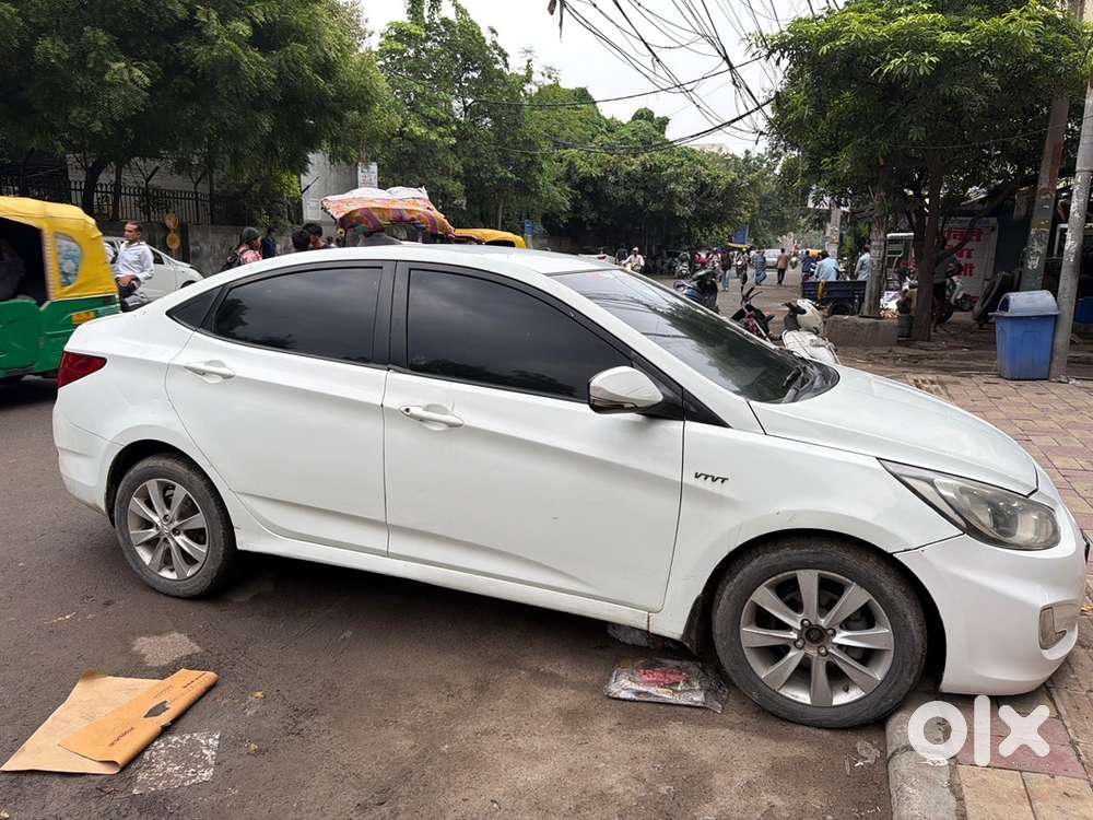 Hyundai Verna Fluidic 2013