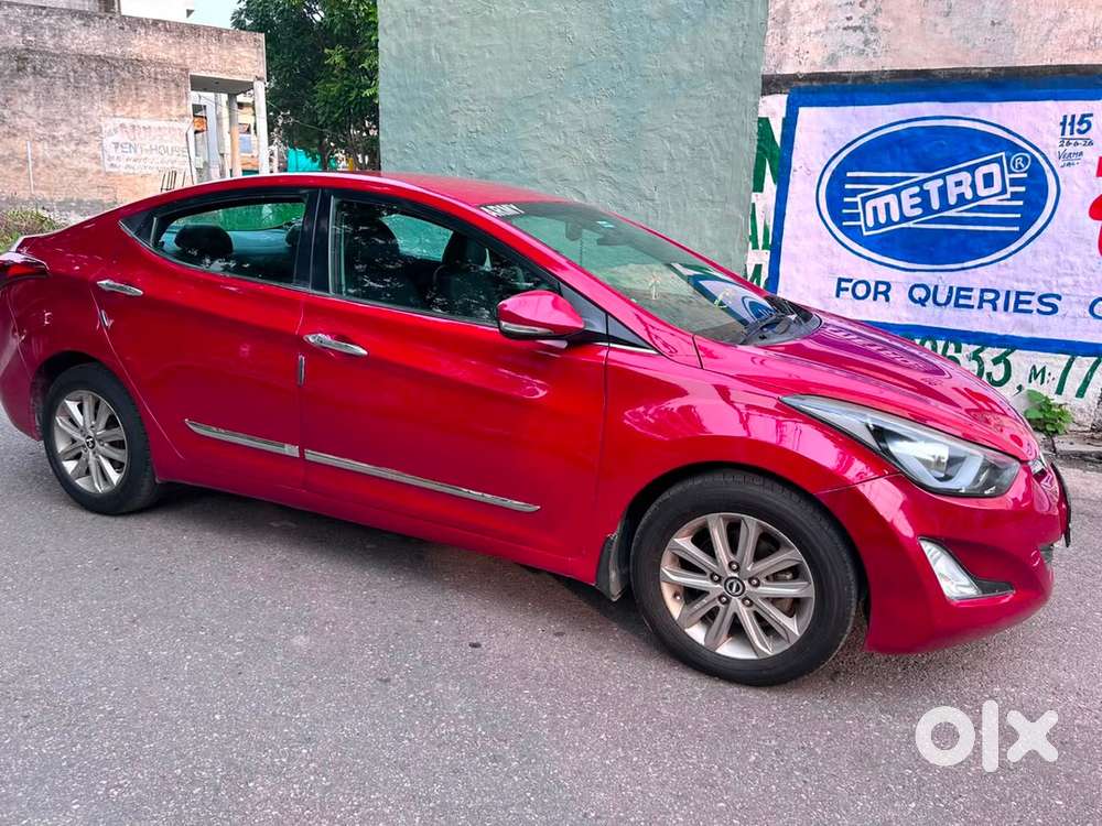 Hyundai Elantra Petrol 2015 Automatic Top Model Ventialed Seats