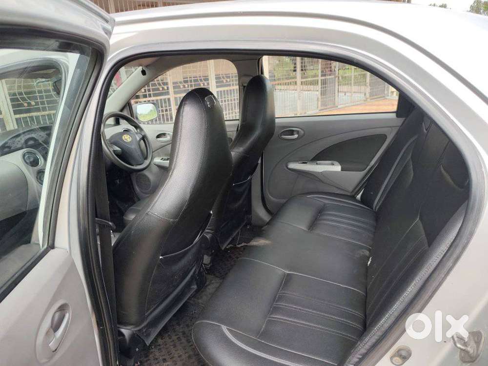 Toyota Etios 2010-2012 Vx, 2011, Cng & Hybrids