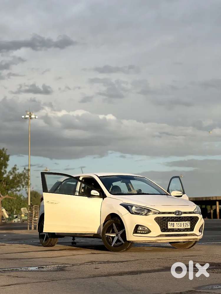 I20 2018 Diesel, Punjab Number, New Tyre And Alloy Wheels