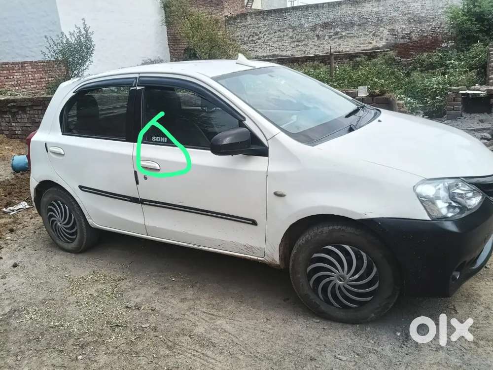 Toyota Etios Liva 2016